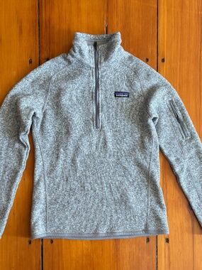 Patagonia Women's 1/4 zip Better Sweater Fleece Grey Small
